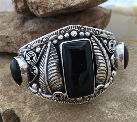 Onyx Rectangle Bracelet in Silver 